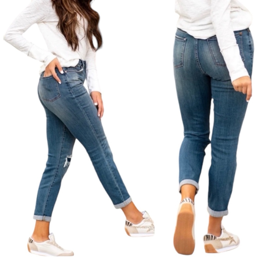 Judy Blue Boyfriend Fit Blue Jeans High Rise Distressed Size 1 - Picture 2 of 14